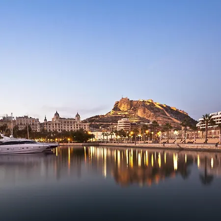 Estudio Playa Postiguet By Interhome Alicante